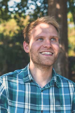Headshot photo of Chris Hall